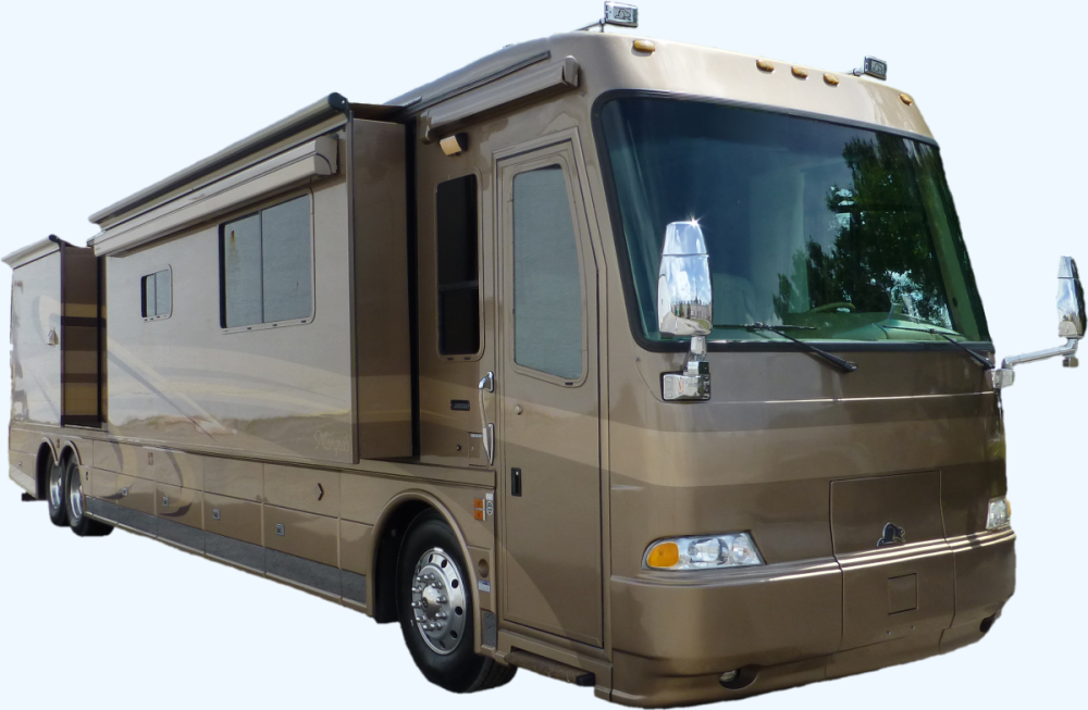 2005 Beaver Marquis Front-Right